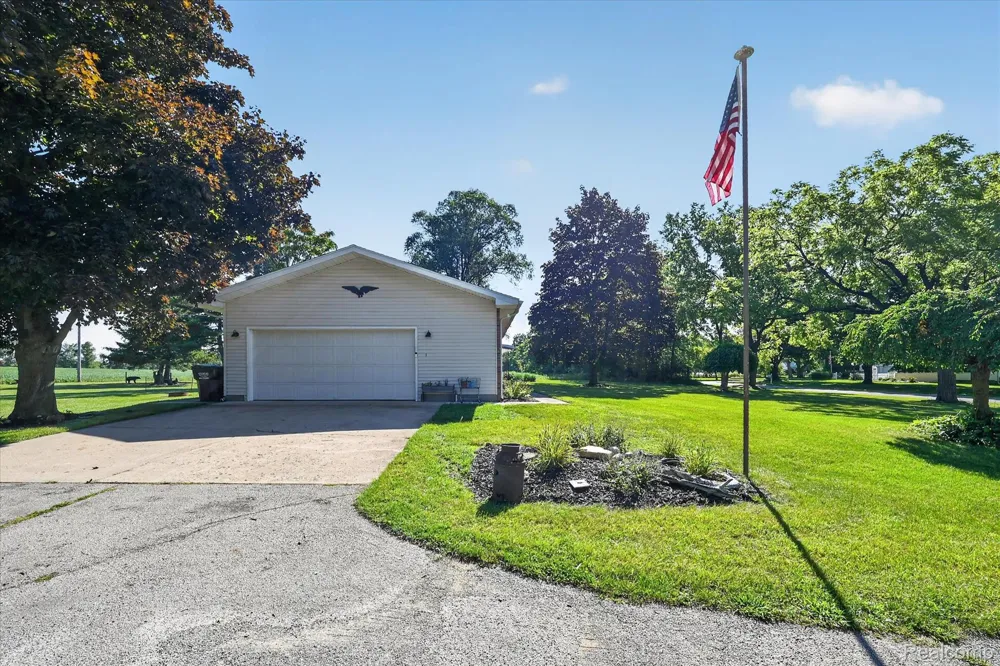 4152 Allen Road Clinton Township, MI 49286