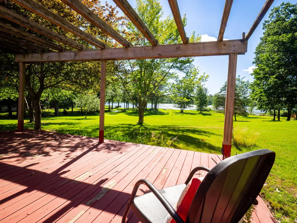84 Thelen Drive Cheshire Township, MI 49055