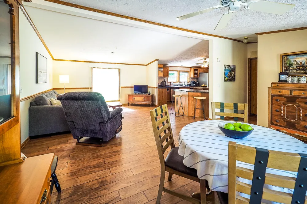 84 Thelen Drive Cheshire Township, MI 49055