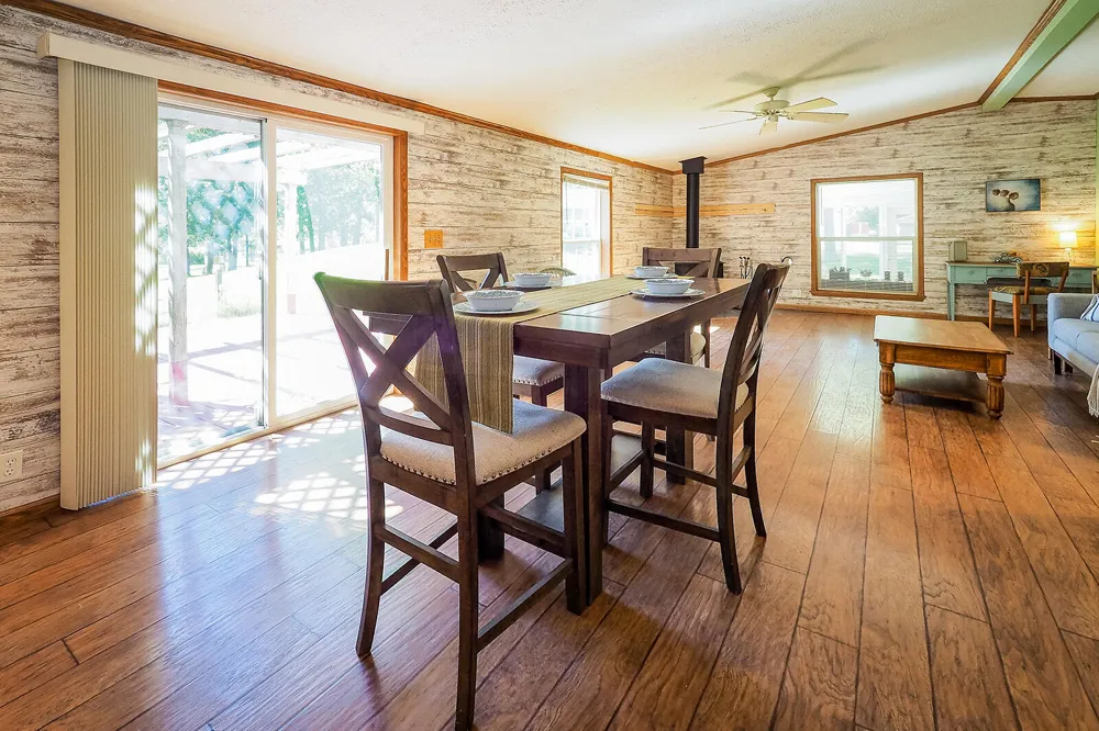 84 Thelen Drive Cheshire Township, MI 49055