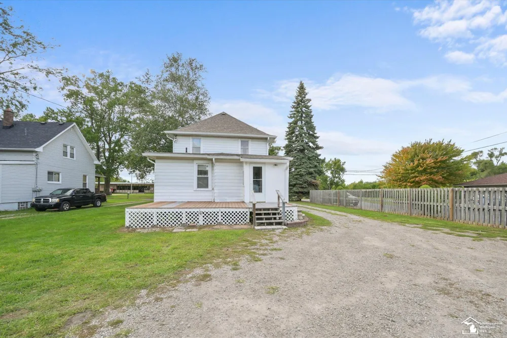 1300 Macomb St Street Frenchtown Township, MI 48162