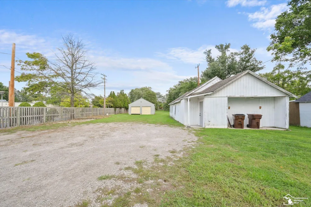 1300 Macomb St Street Frenchtown Township, MI 48162
