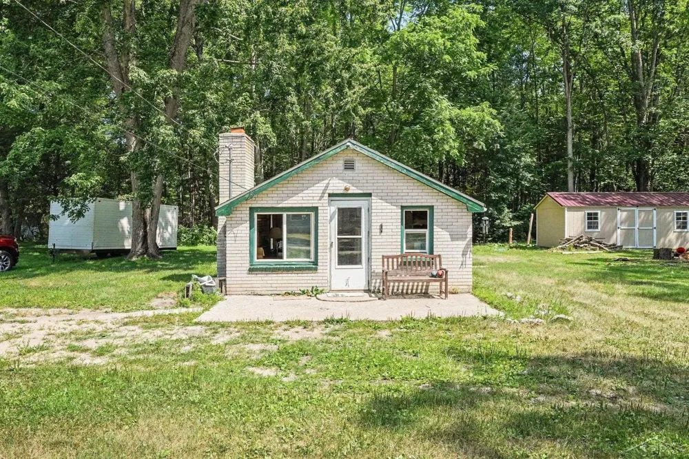 1300 Fletcher Street Grant Township, MI 48748