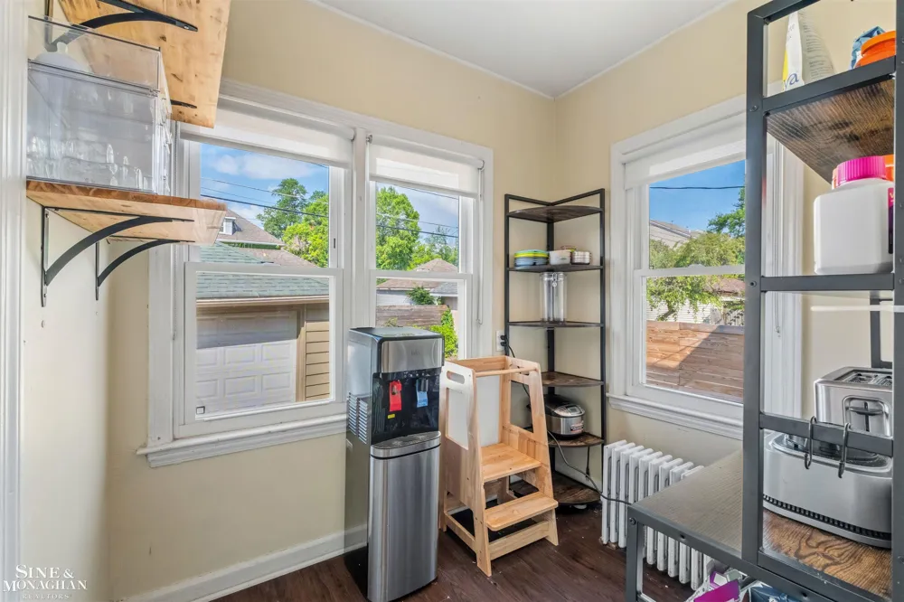 1025 Beaconsfield Avenue Grosse Pointe Park City, MI 48230