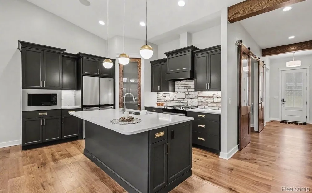 4219 Village Green Thomas Township, MI 48623