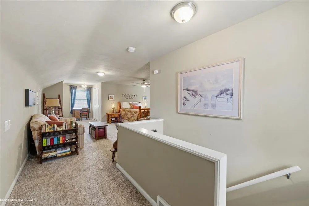 841 Washington Road Grosse Pointe City, MI 48230
