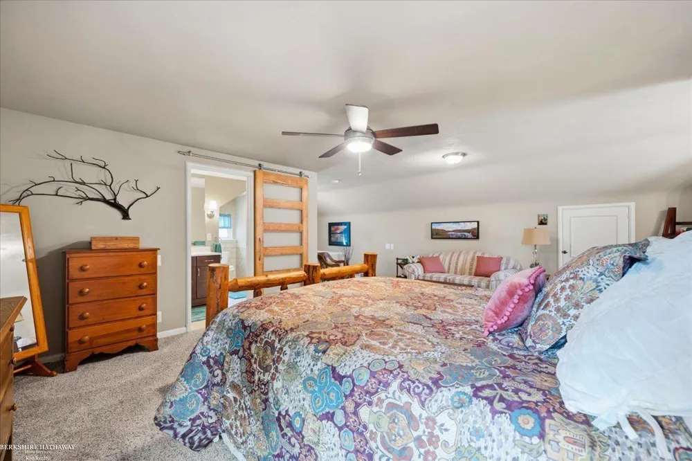 841 Washington Road Grosse Pointe City, MI 48230