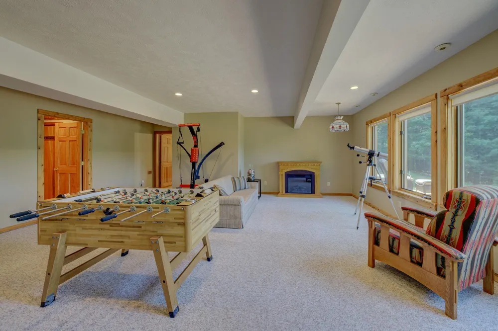 15495 E Pettengill Road Kasson Township, MI 49630