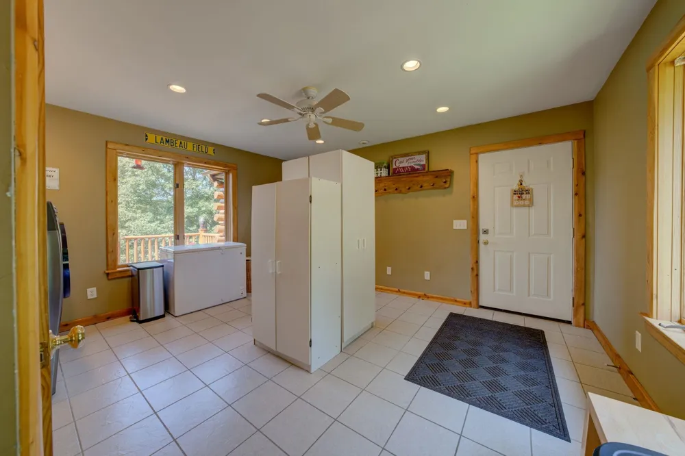 15495 E Pettengill Road Kasson Township, MI 49630
