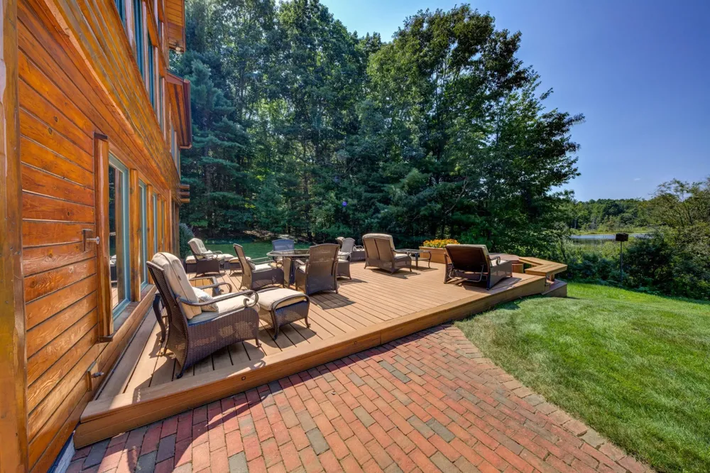 15495 E Pettengill Road Kasson Township, MI 49630