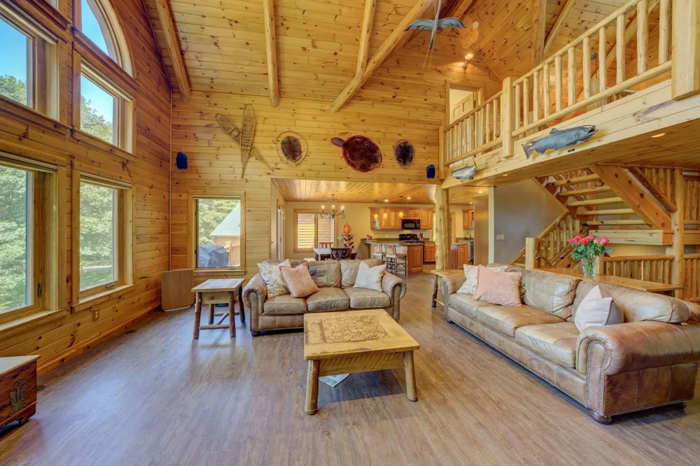 15495 E Pettengill Road Kasson Township, MI 49630