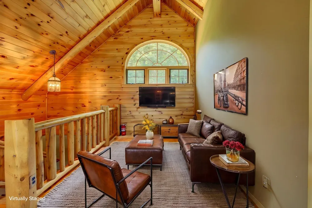 15495 E Pettengill Road Kasson Township, MI 49630