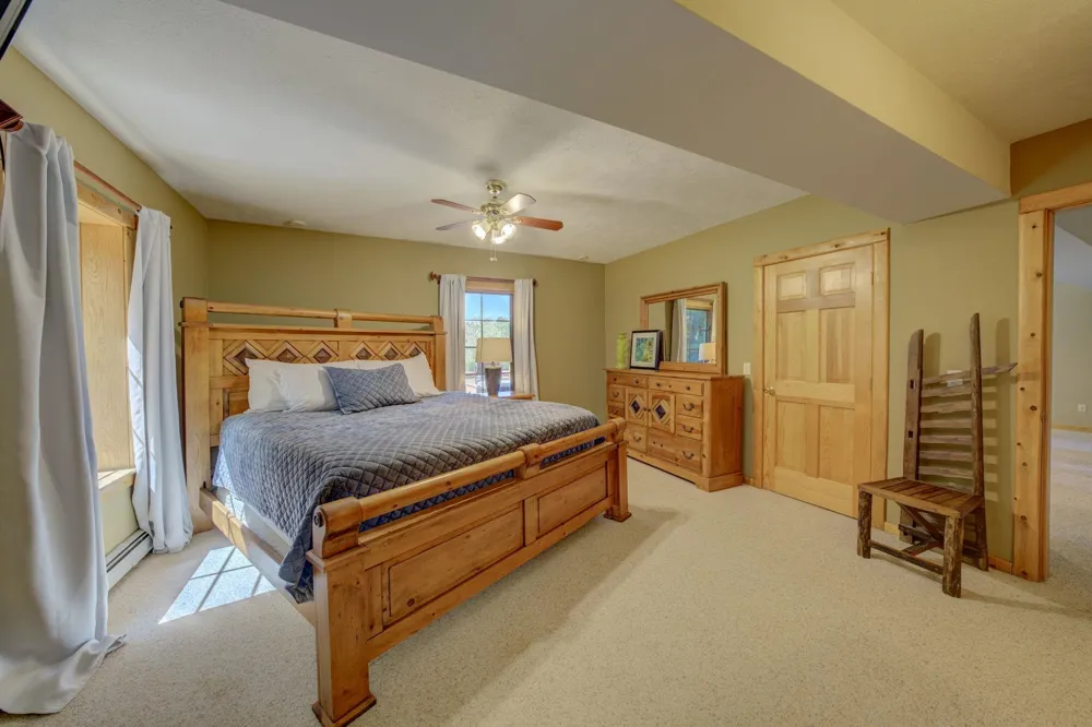 15495 E Pettengill Road Kasson Township, MI 49630
