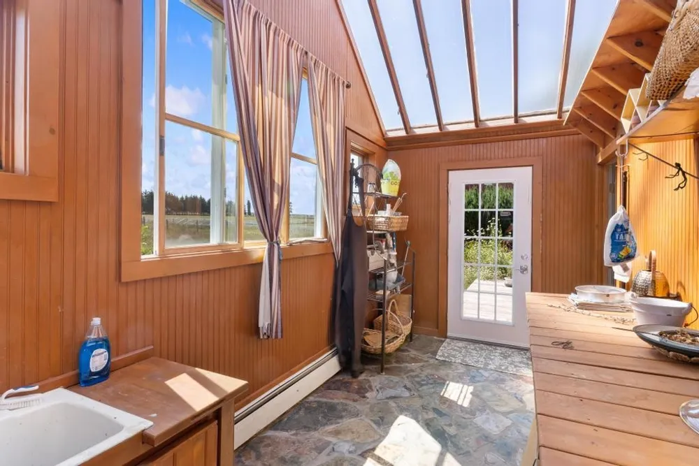 2035 W Sheridan Road Resort Township, MI 49770