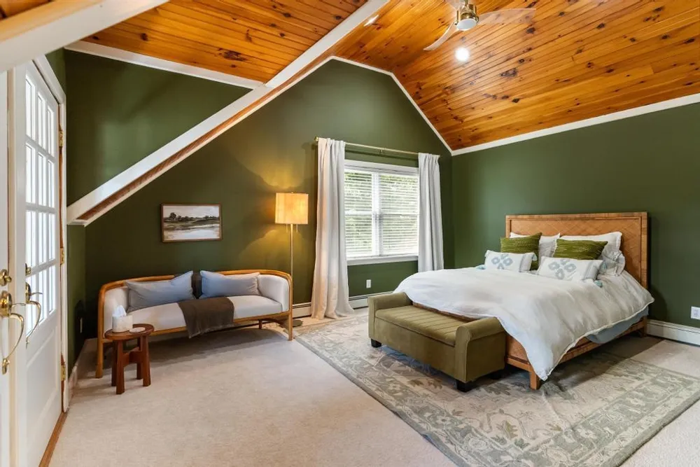 2035 W Sheridan Road Resort Township, MI 49770