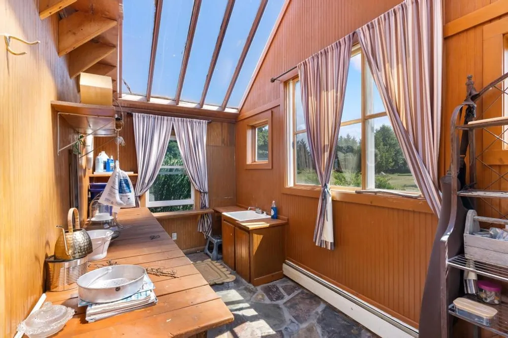 2035 W Sheridan Road Resort Township, MI 49770