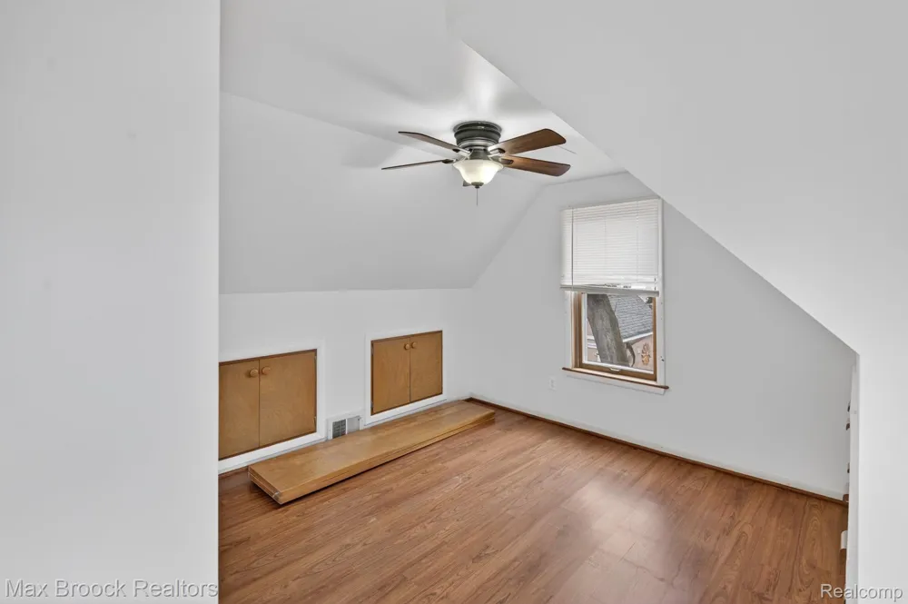 9024 MANDON ROAD White Lake Charter Township, MI 48386