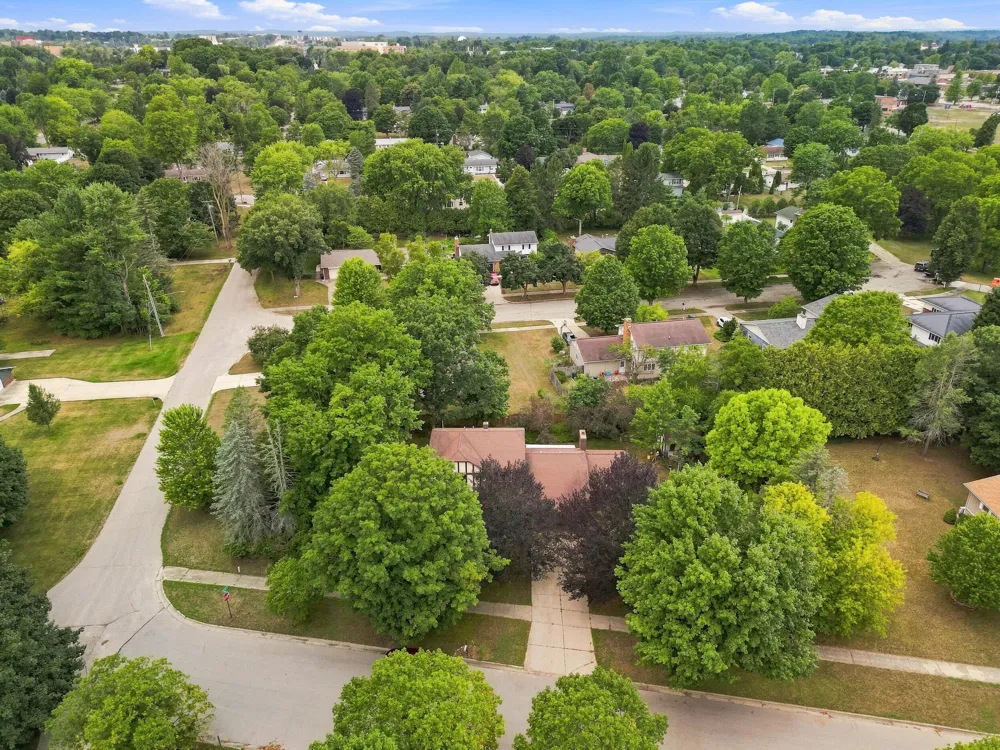 720 Novak Lane Big Rapids City, MI 49307