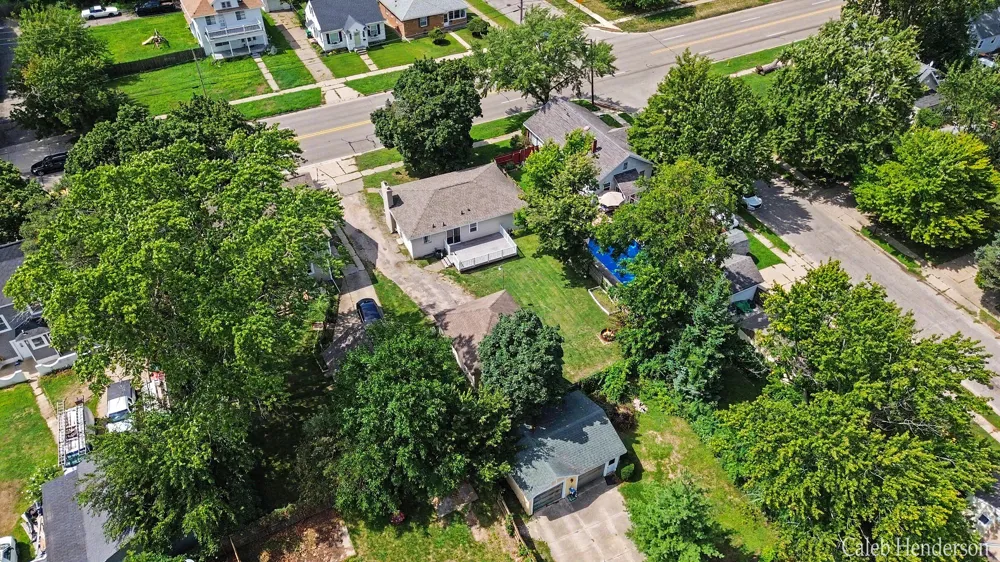 2712 Byron Center Avenue SW Wyoming City, MI 49519