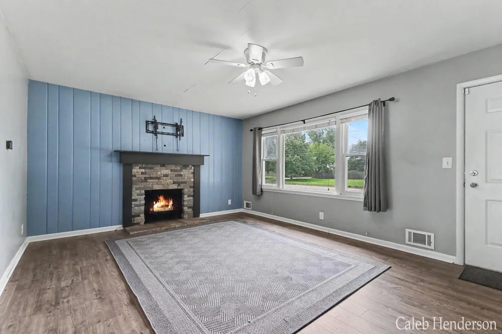 2712 Byron Center Avenue SW Wyoming City, MI 49519