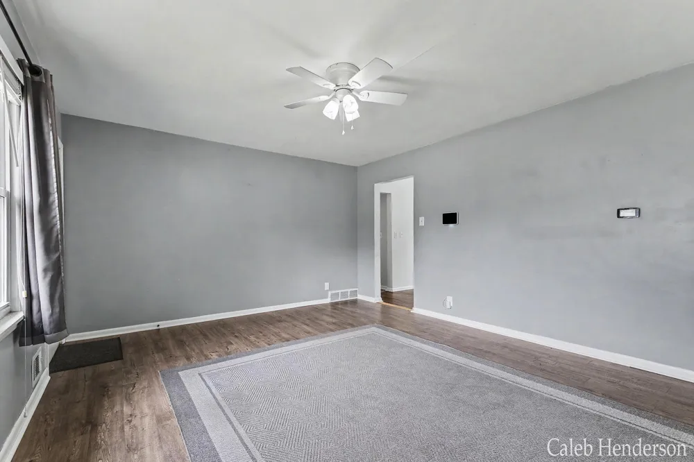 2712 Byron Center Avenue SW Wyoming City, MI 49519