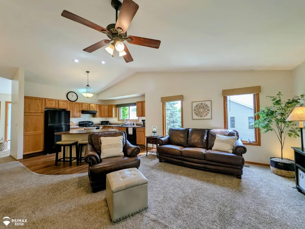 9292 Monica Drive Davison City, MI 48423