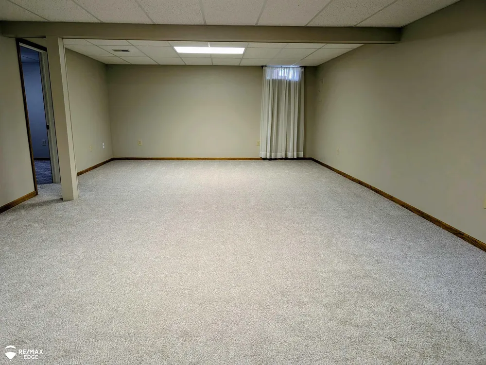 9292 Monica Drive Davison City, MI 48423