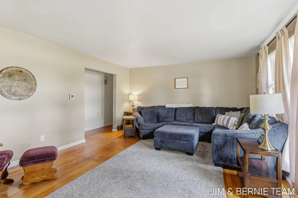 345 Harp Street SE Kentwood City, MI 49548