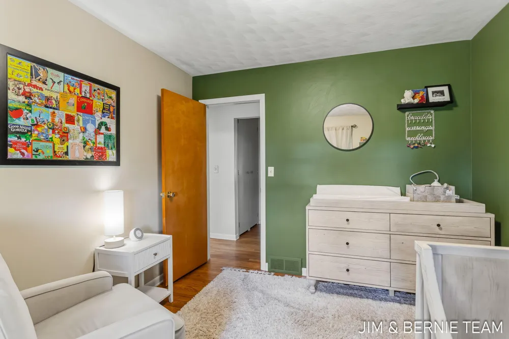 345 Harp Street SE Kentwood City, MI 49548