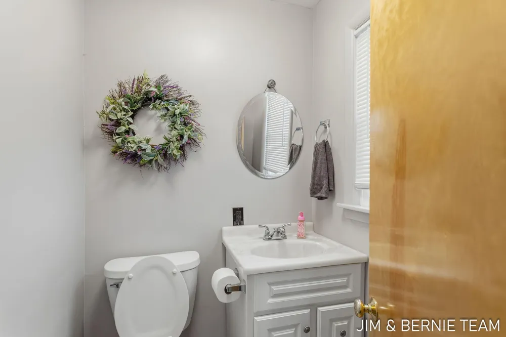 345 Harp Street SE Kentwood City, MI 49548