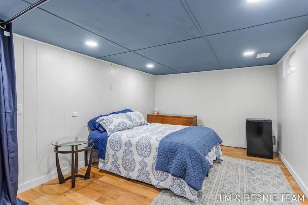 345 Harp Street SE Kentwood City, MI 49548