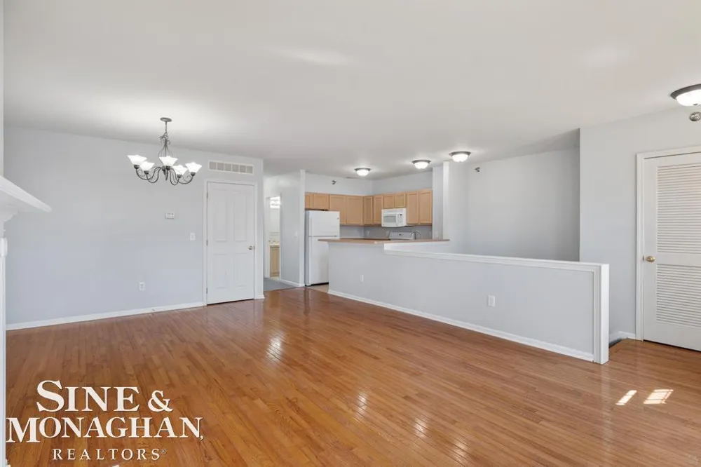 25480 Saint James Street Southfield Township, MI 48075