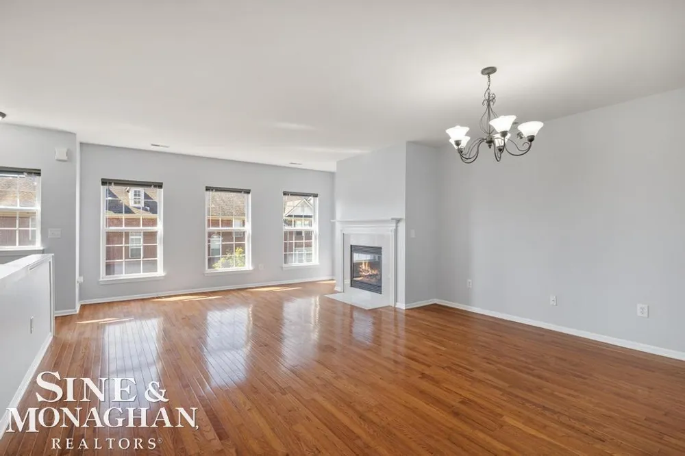 25480 Saint James Street Southfield Township, MI 48075
