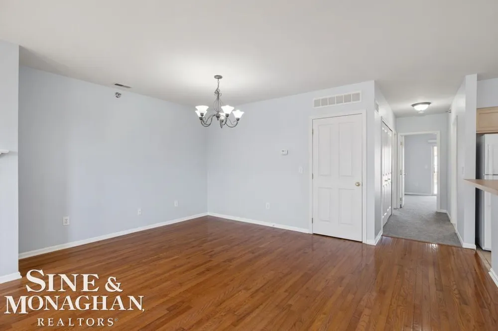 25480 Saint James Street Southfield Township, MI 48075