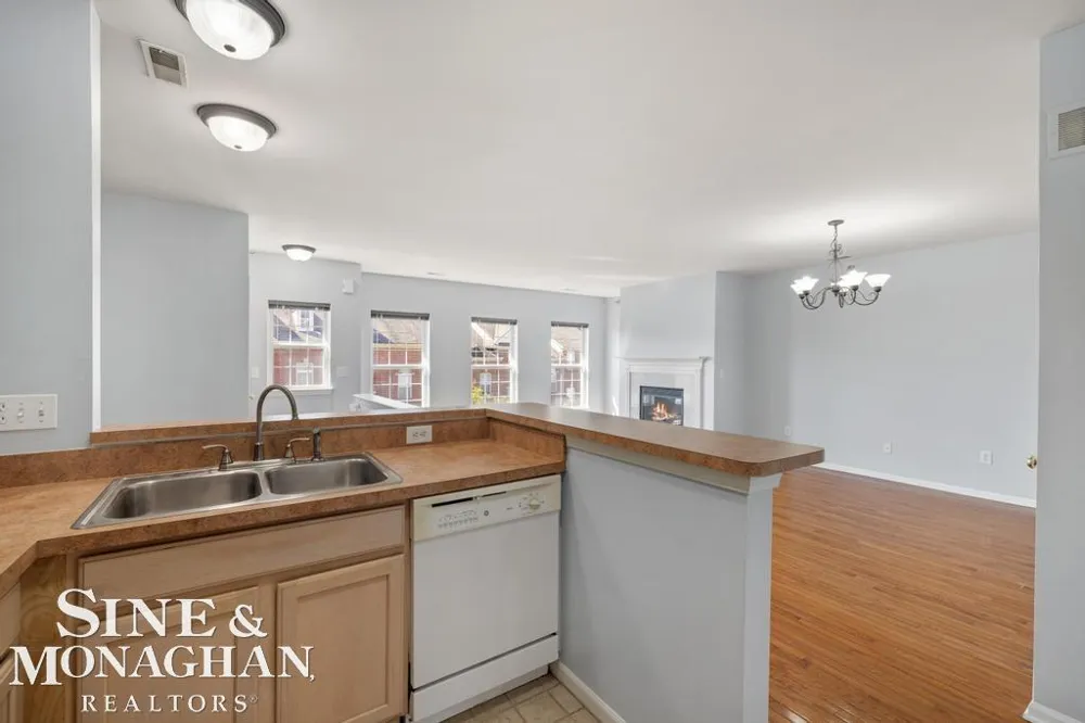 25480 Saint James Street Southfield Township, MI 48075