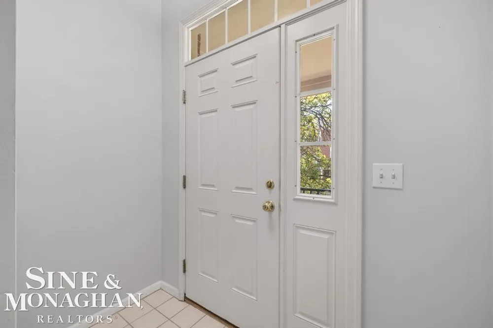 25480 Saint James Street Southfield Township, MI 48075