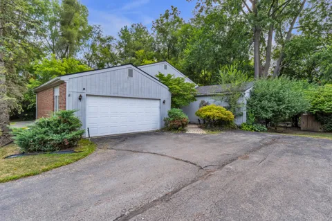 20829 Orchard Lake Road