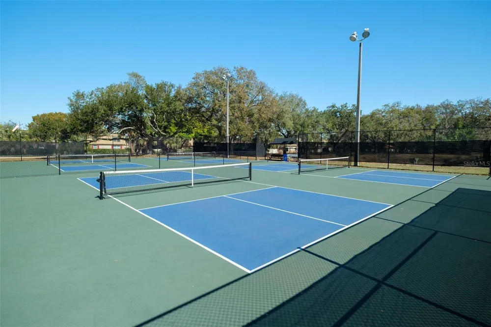 943 FAIRWAY DRIVE Winter Park, FL 32792