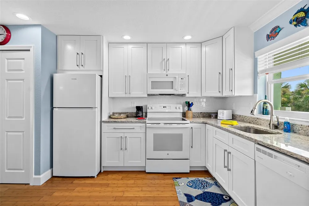 300 S CENTRAL AVENUE #203 Flagler Beach, FL 32136