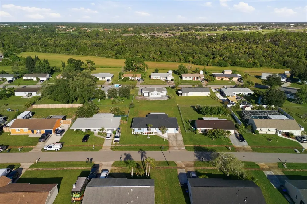 3634 LULLABY ROAD North Port, FL 34287