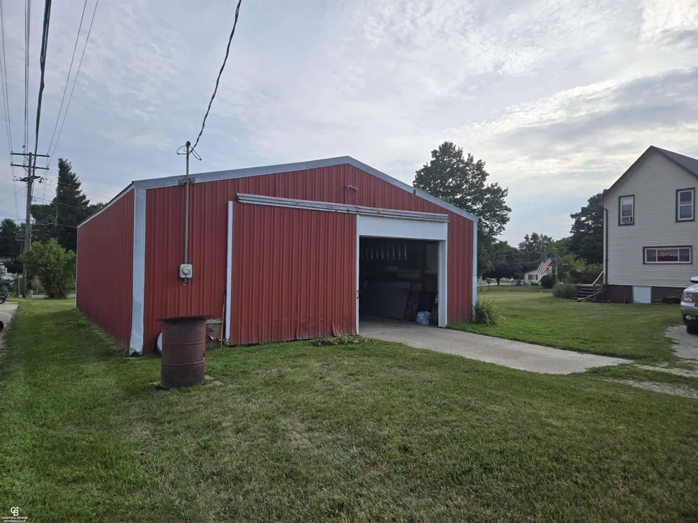 8260 Brockway Road Brockway Township, MI 48097