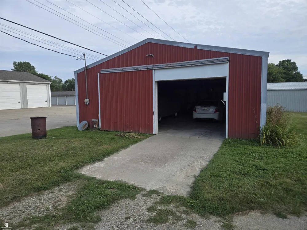 8260 Brockway Road Brockway Township, MI 48097