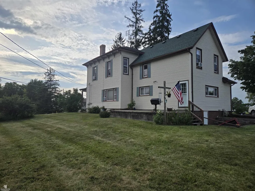 8260 Brockway Road Brockway Township, MI 48097