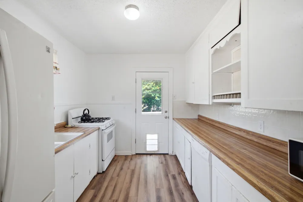 112 Sandra Drive Azle, TX 76020