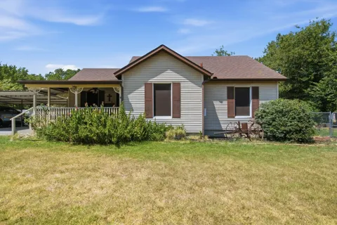 112 Sandra Drive