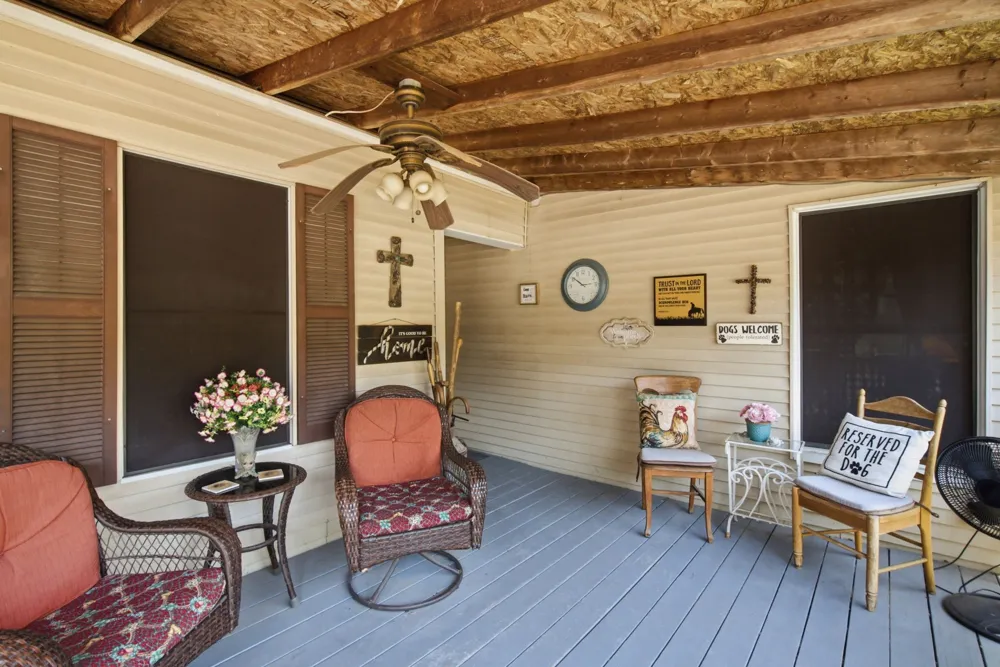 112 Sandra Drive Azle, TX 76020