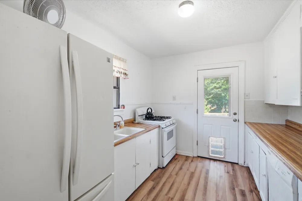 112 Sandra Drive Azle, TX 76020