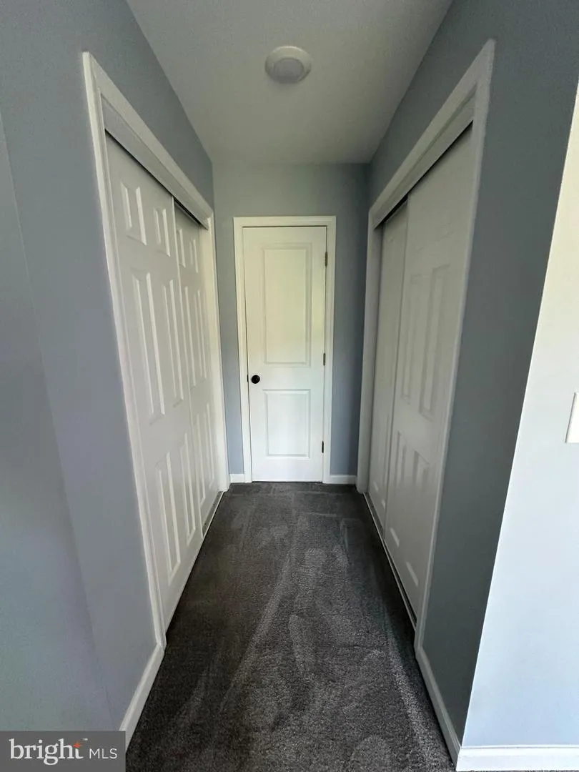 18 HARRINGTON LANE Sicklerville, NJ 08081