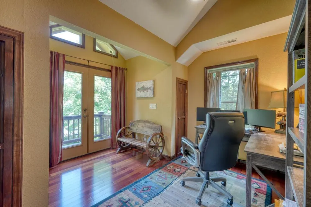 84 Shores Drive Hayesville, NC 28904