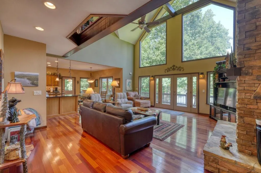 84 Shores Drive Hayesville, NC 28904